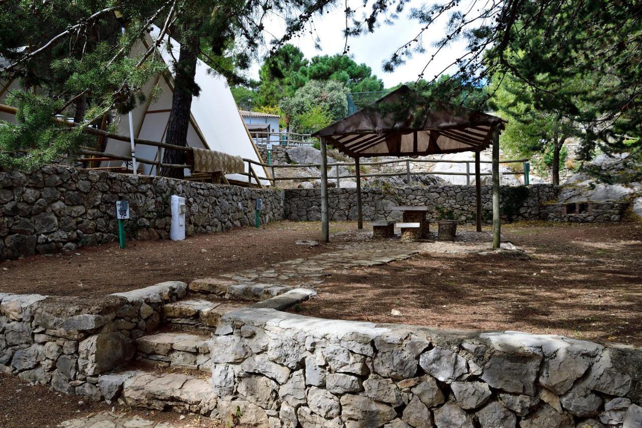 Camping Tajorodillo Grazalema Exteriör bild